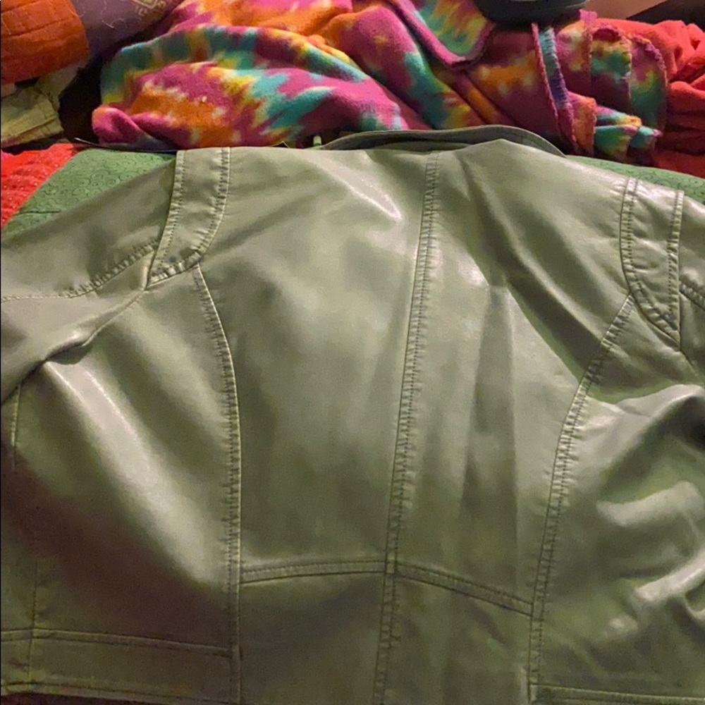 Leather Jacket - Picture 4 of 4